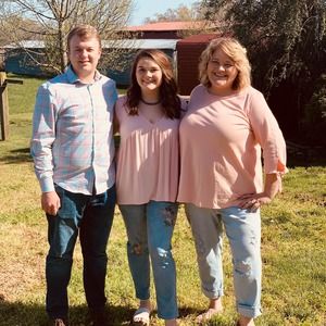 Meet your Posher, Alyssa